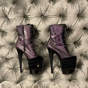 Pleaser size 9 metallic purple 8” heel lace up booties